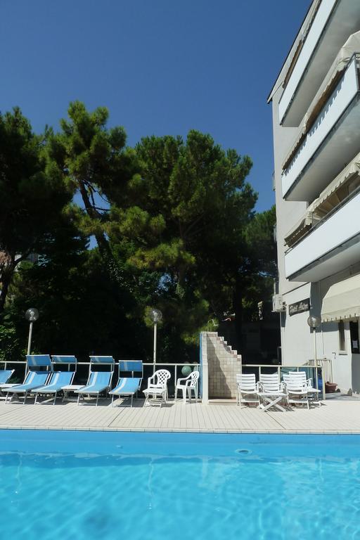 Hotel Astra Milano Marittima Exterior foto